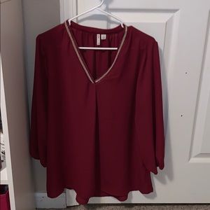 Burgundy blouse w/ gold neck accent. Size L.
